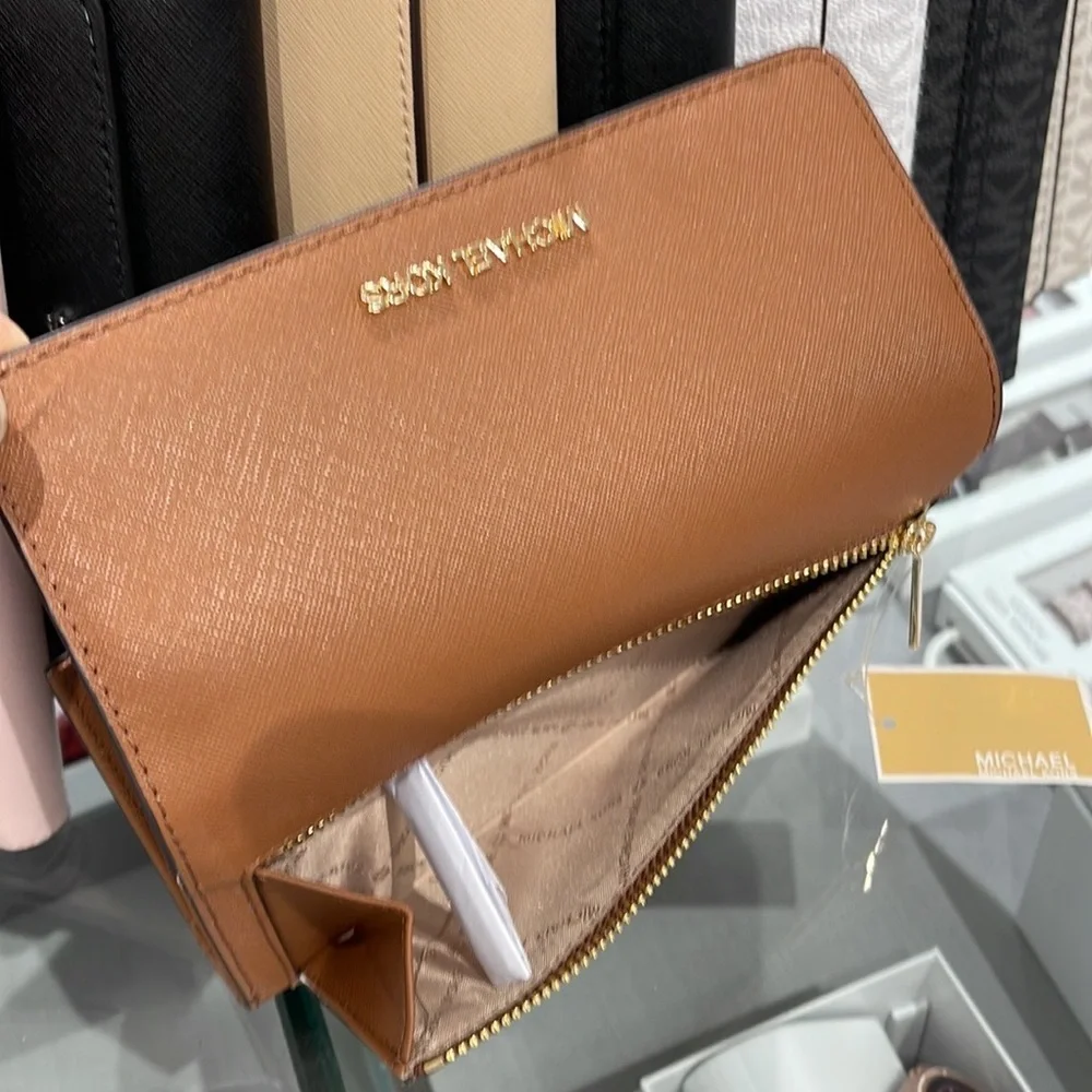 MICHAEL KORS JET SET TRAVEL LARGE TRIFOLD WALLET LUGGAGE COLOR